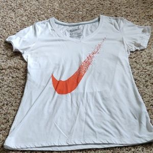 Nike Slim Fit Tee